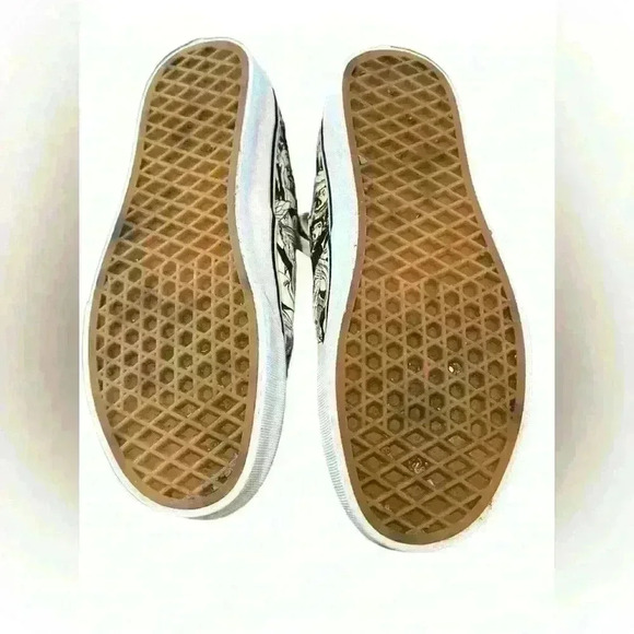 🔥RARE🔥Vans Authentic Marvel Shoe size women’s 7.5 - Picture 12 of 14
